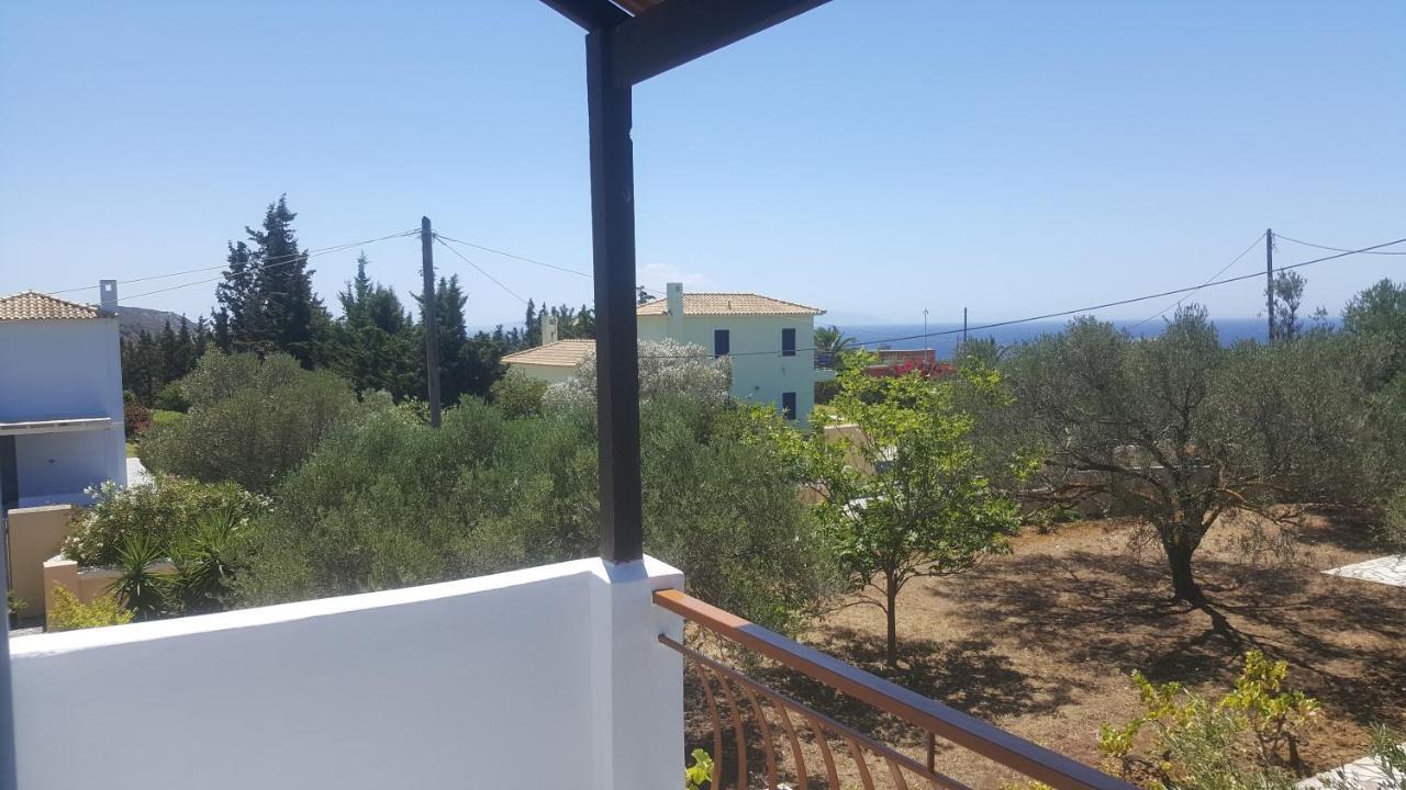 Andreas Studios Svoronata Buitenkant foto
