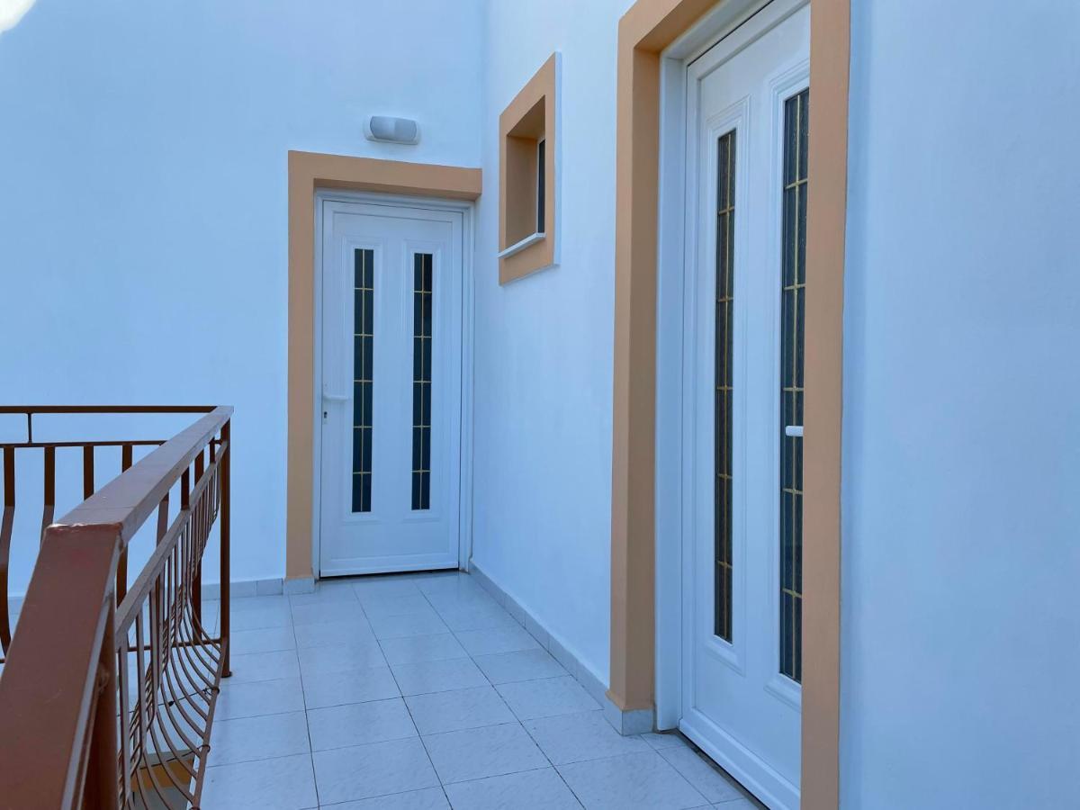 Andreas Studios Svoronata Buitenkant foto