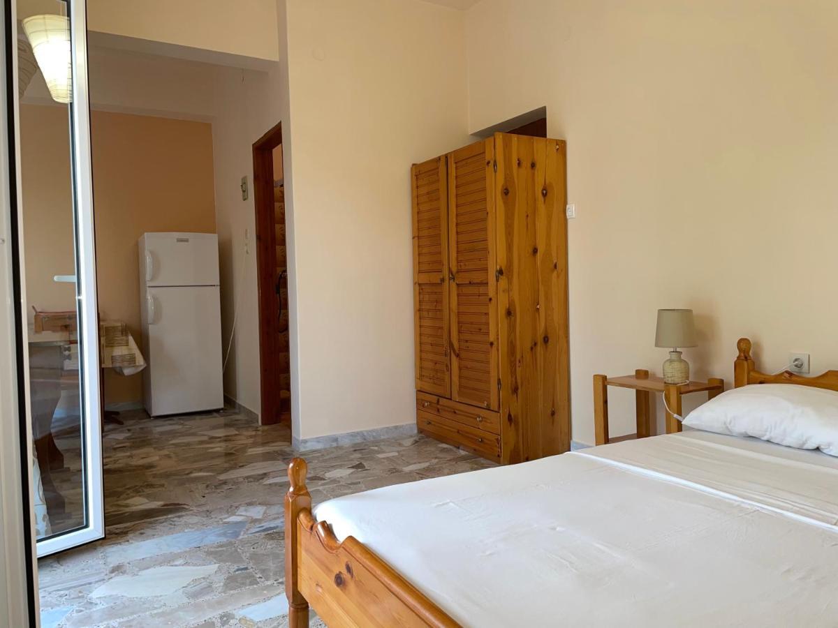 Andreas Studios Svoronata Buitenkant foto