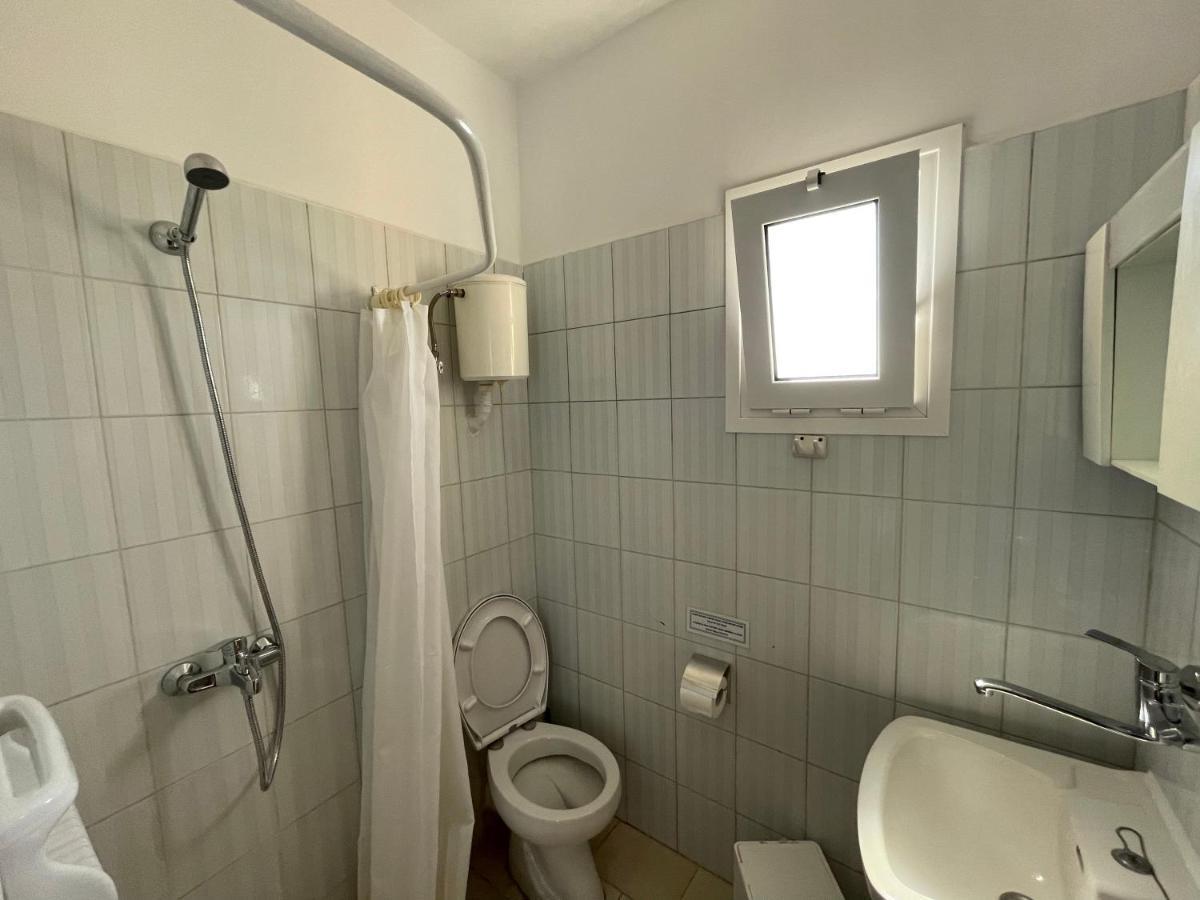 Andreas Studios Svoronata Buitenkant foto